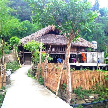 Thon Tha Tay Stilt House Apartment Hà Giang Ngoại thất bức ảnh